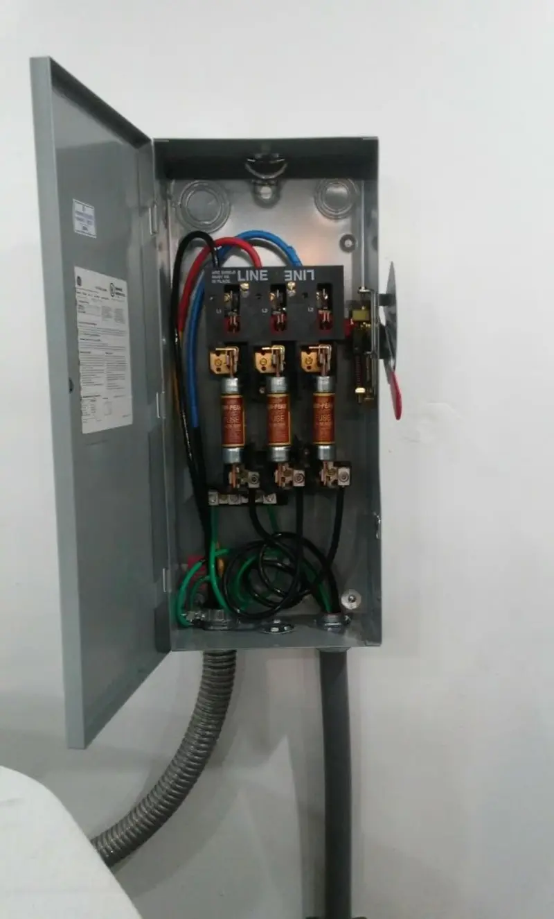 Three-phase disconnect switch installed for Electrical Wiring & Rewiring in Tipton